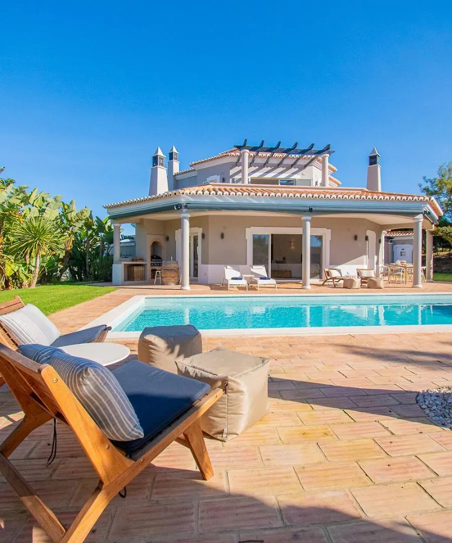 Vila Casa Belavista Estômbar 0*,